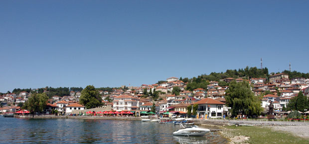 Код Охрида земља дрхти вулкан дува!